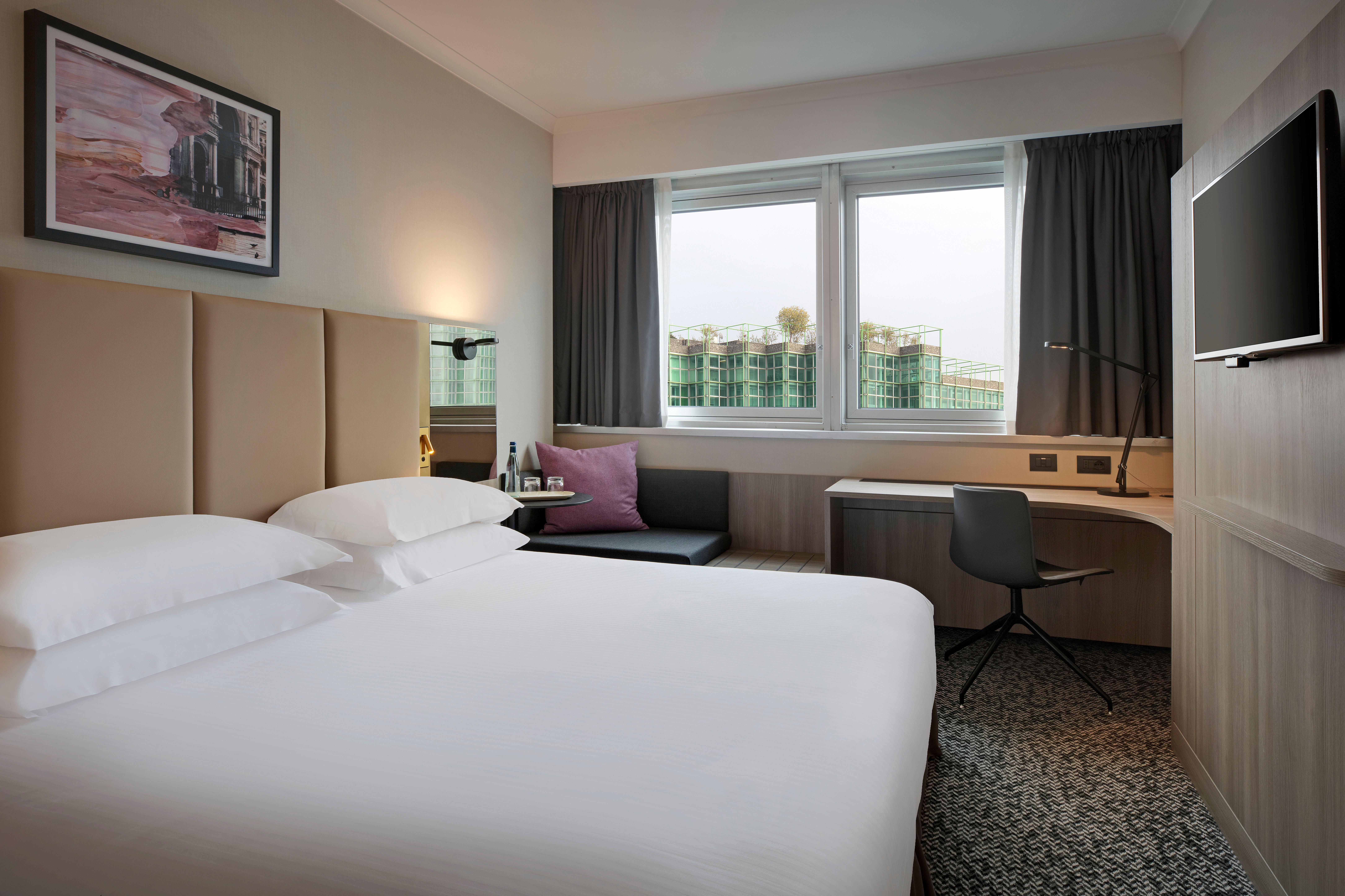 Hotel Crowne Plaza Milan Linate By Ihg à San Donato Milanese Extérieur photo