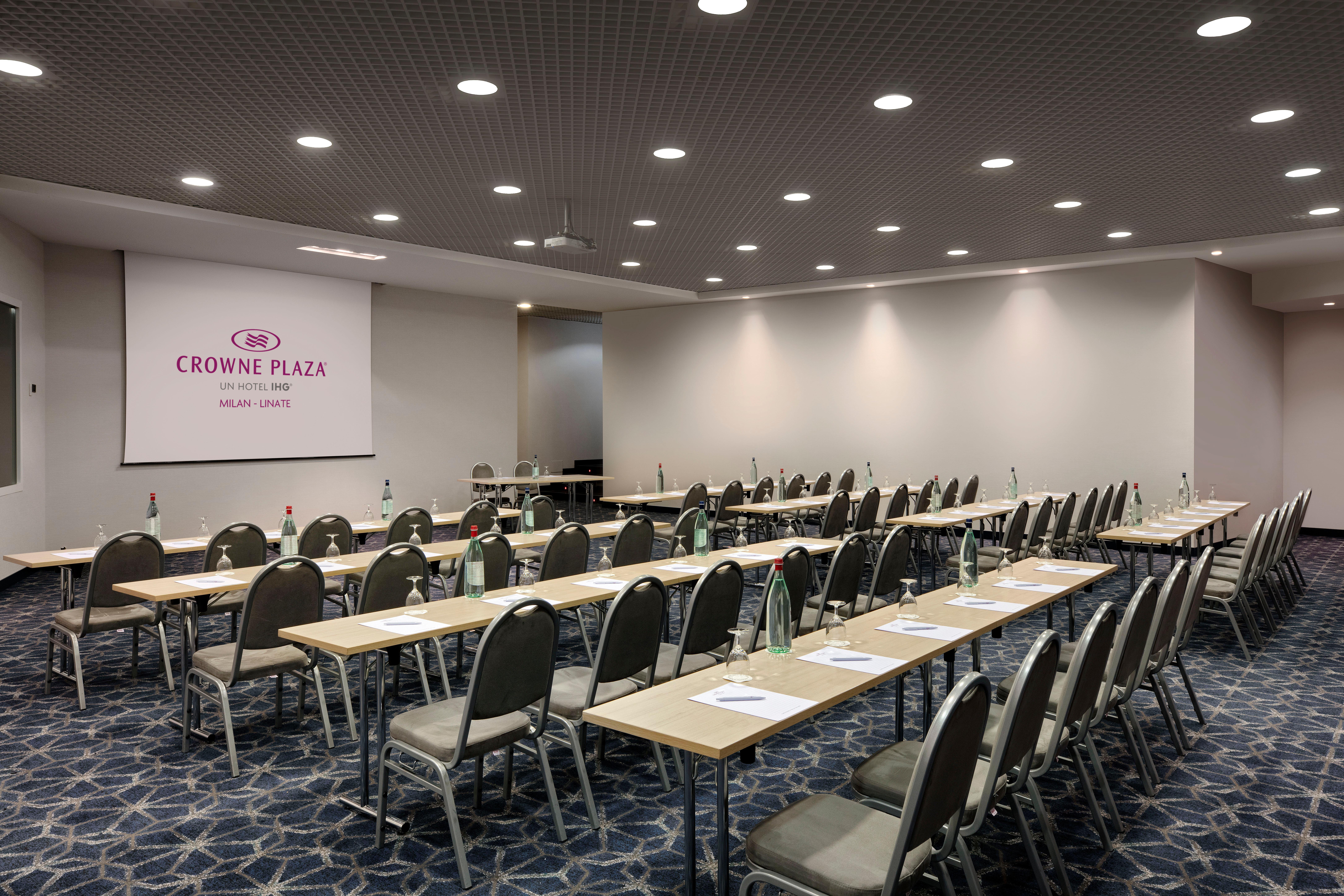 Hotel Crowne Plaza Milan Linate By Ihg à San Donato Milanese Extérieur photo
